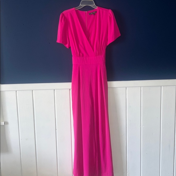 Julia Jordan Vibrant Pink trendy Jumpsuit with pockets sz 12 - Picture 2 of 3